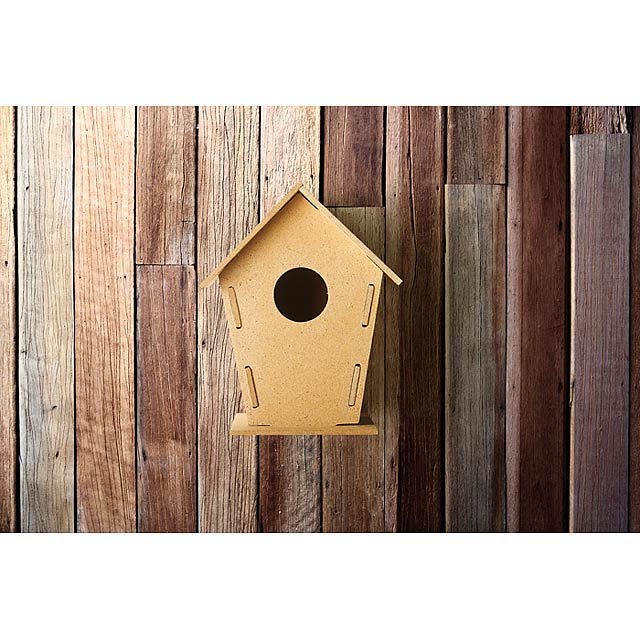 Wooden bird house  - foto