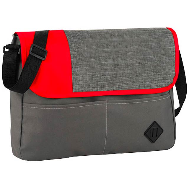 Offset messenger bag - red