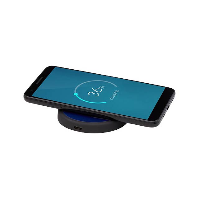 Fusion 5W wireless charging pad - black