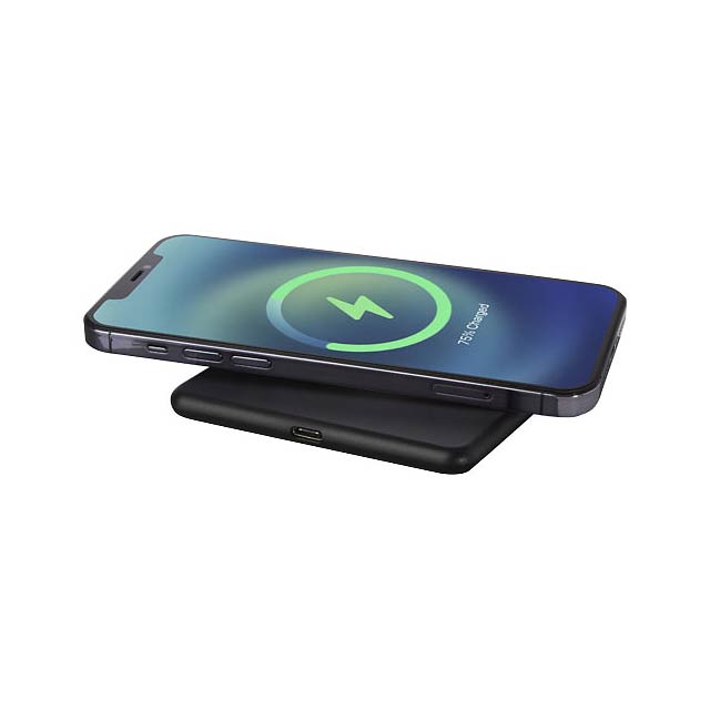 Loop 10W recycled plastic wireless charging pad - black