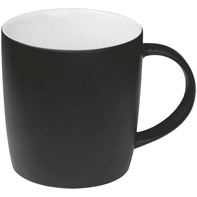 Gumaized ceramic mug - black