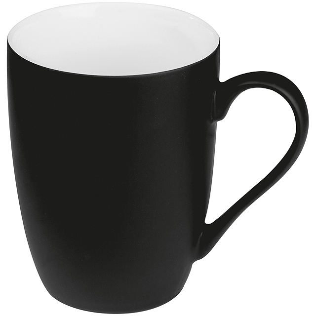 Gumaized ceramic mug - black