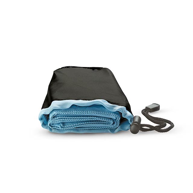 Sports towel in nylon pouch  - blue