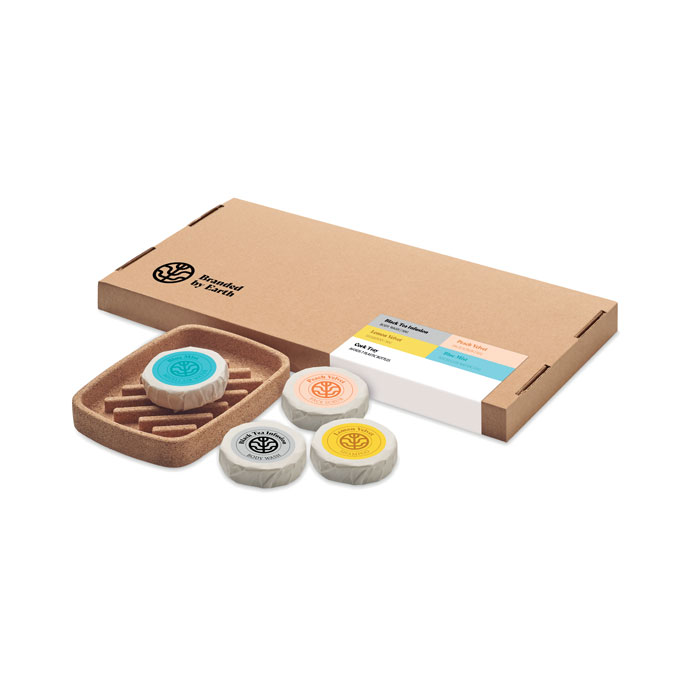 Vegan Gift beauty set - ALLURE - wood