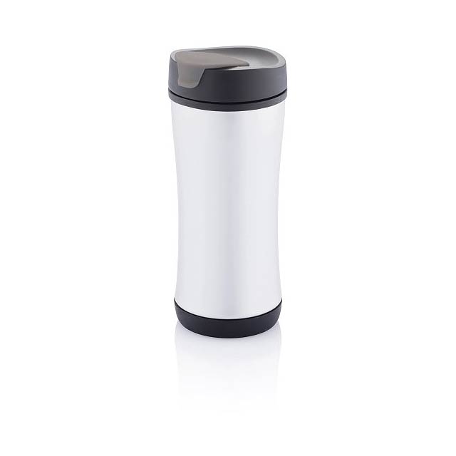 The Boom is a 225ml leakproof, double walled travel mug for your hot or cold beverages on the go. The most surprising feature is that it’s designed to be completely dismantled at the end of its life-cycle for recycling. Show your commitment by disassembling and recyling each part for a cleaner world. Registered design®  - black - foto