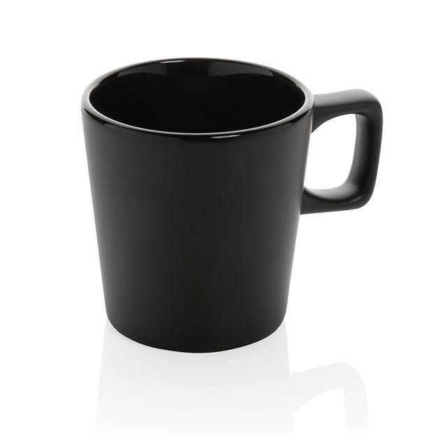 Moderní keramický hrnek na kávu, černá - černá