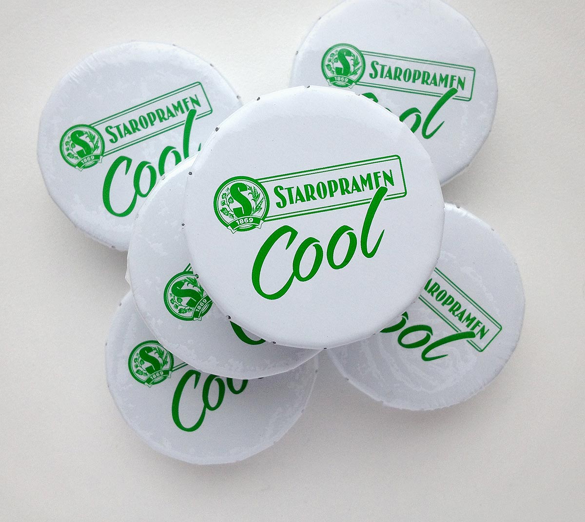 Reklamní bonbóny v click clac krabičce s potiskem Staropramen Cool
