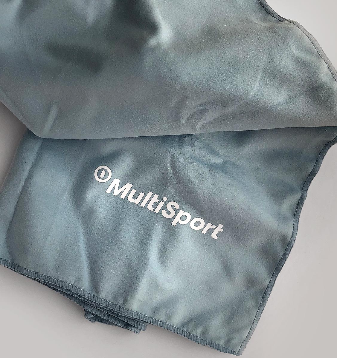 Reklamní sportovní ručník z mikrovlákna s potiskem loga MultiSport