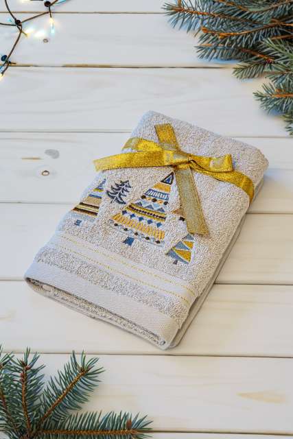 Olima Christmas Towel - Christmas Trees - Olima Christmas Towel - Christmas Trees - Sand
