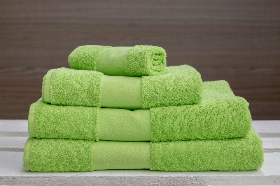 Olima Olima Classic Towel - green